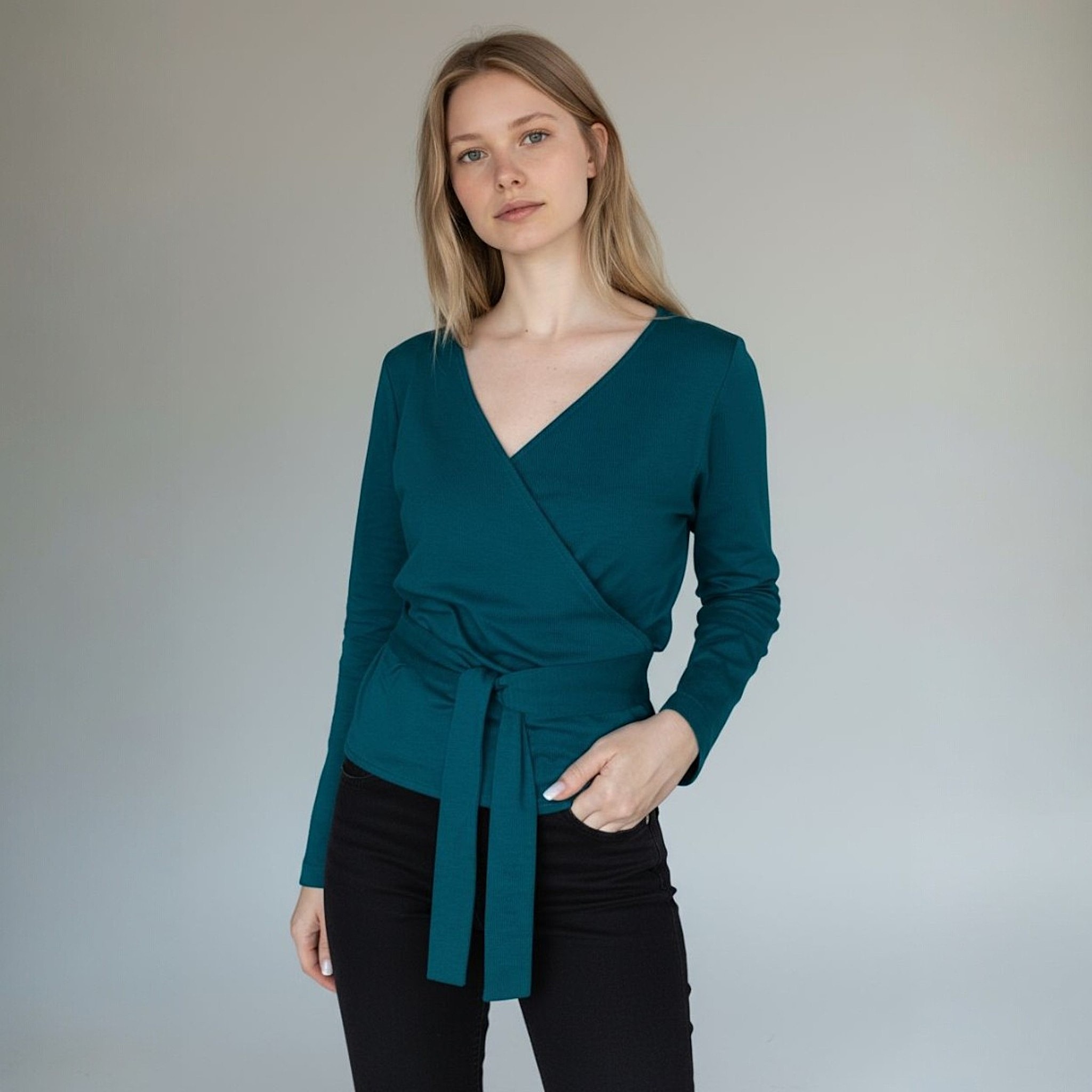 turkio spalvos surišama palaidinė