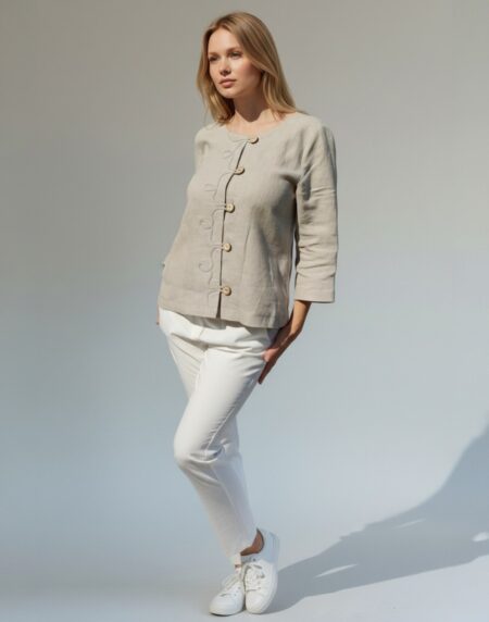 susegamas lengvas lininis švarkelis